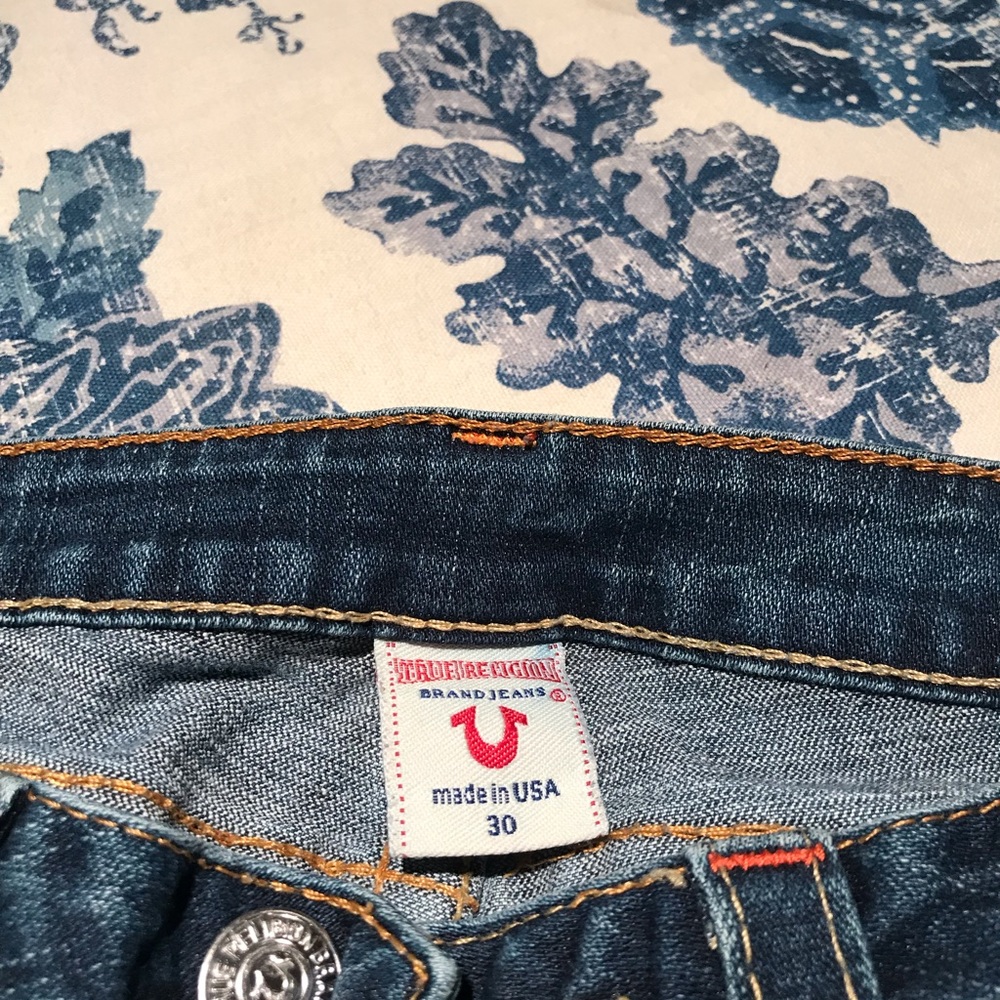 Jeans - Picture 2 of 3